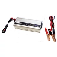 Áramátalakító 24V-ról 220V-ra  600W+usb